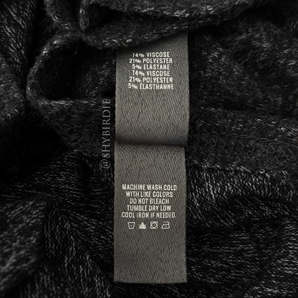 Aerie Plush Hoodie Poncho Cape, Dark Grey - Picture 5 of 9